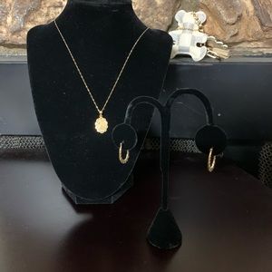 10K Oval Hoop Earrings